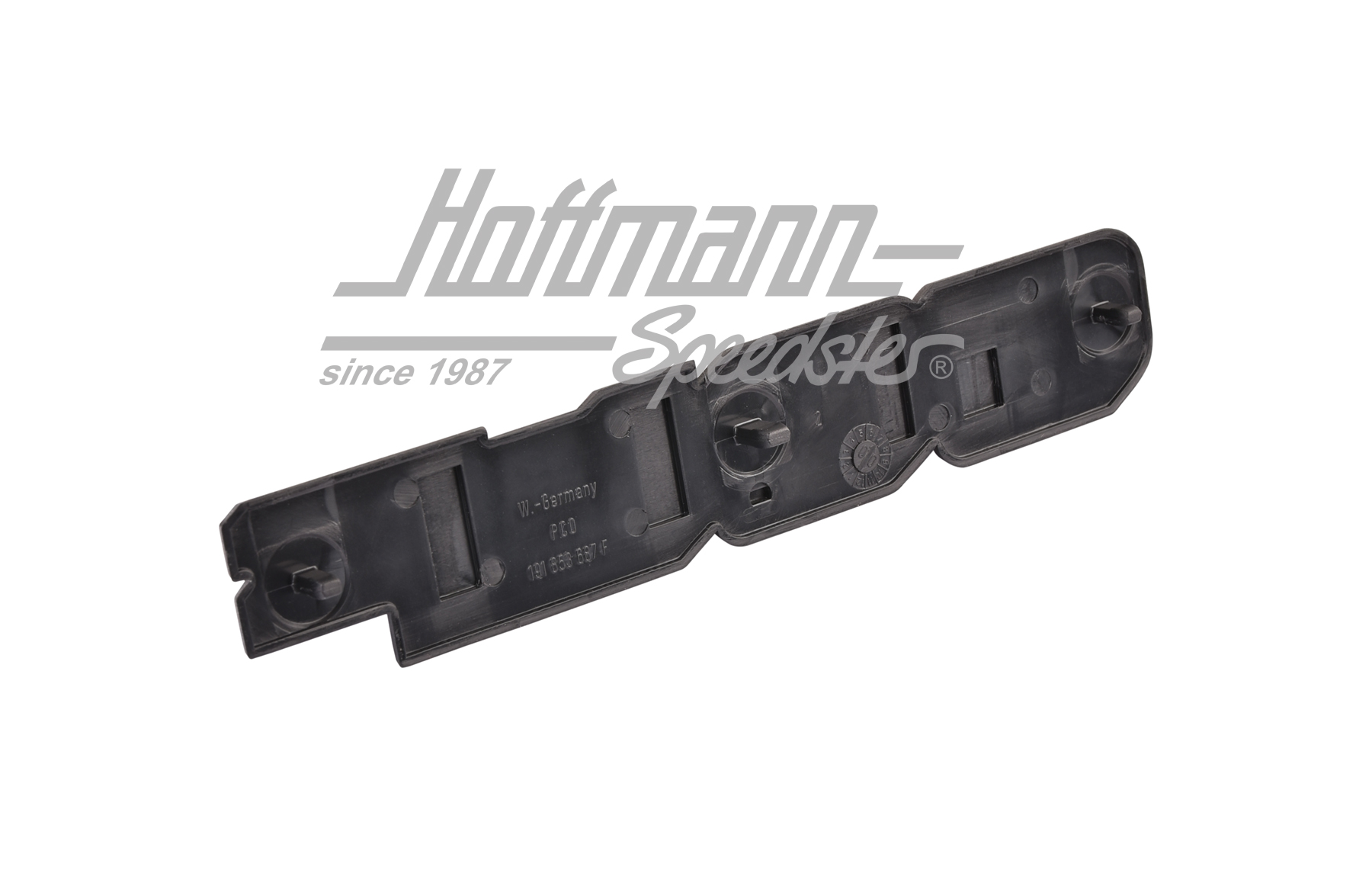 Emblem, Golf, white, rear                                                                           