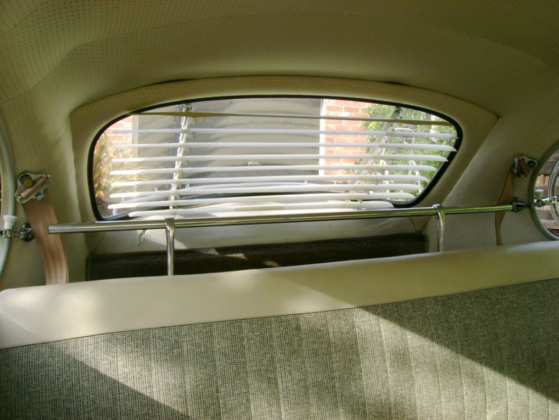Jail bars, rear bench, Beetle                                                                       