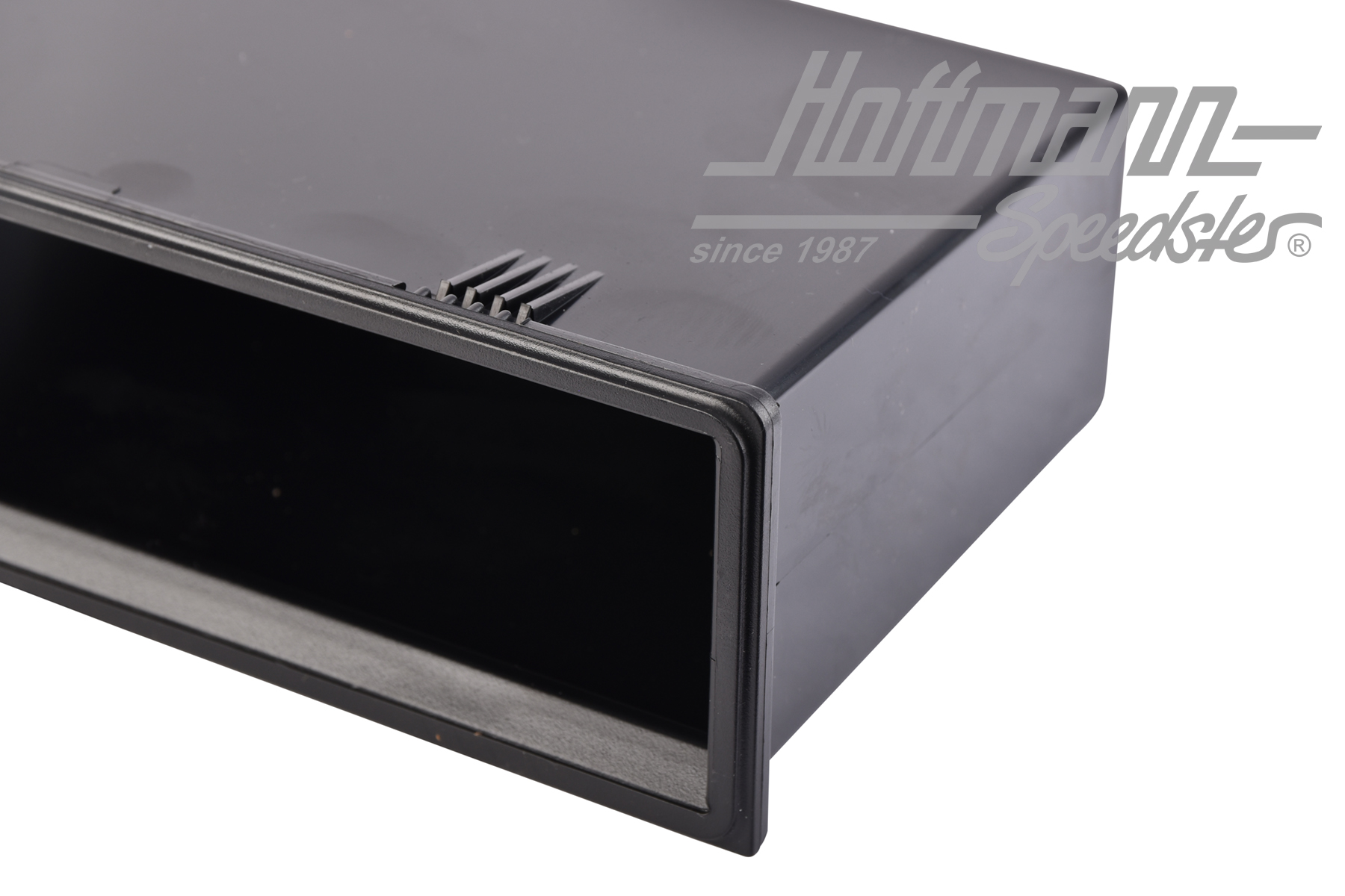 Storage compartment, radio slot, Golf 1                                                             